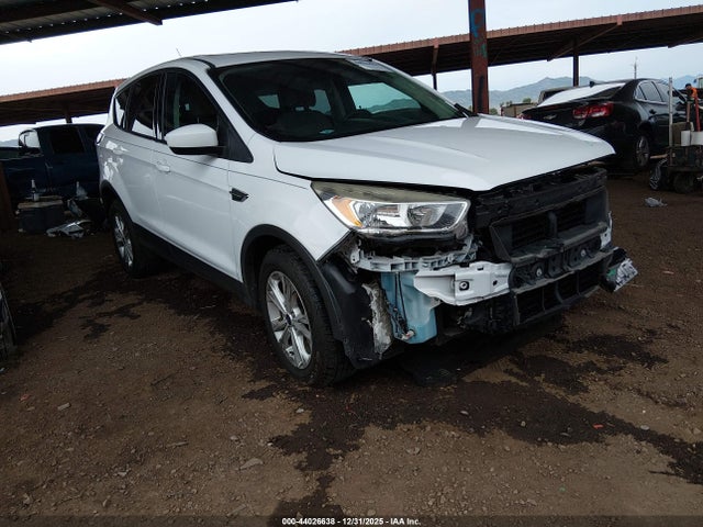 2017 FORD ESCAPE 1FMCU0GD2HUE51148