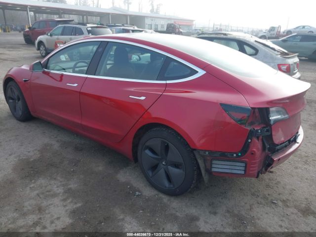2018 TESLA MODEL 3 5YJ3E1EA2JF058250 Photo 2