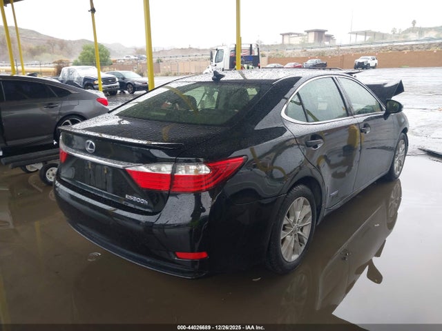 2013 LEXUS ES 300H JTHBW1GG9D2028176 Photo 3