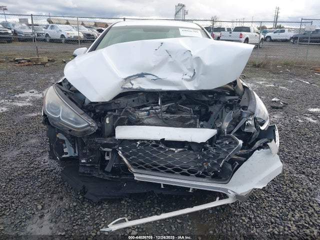 5NPE34AF0JH720023 Hyundai Sonata Sel+
