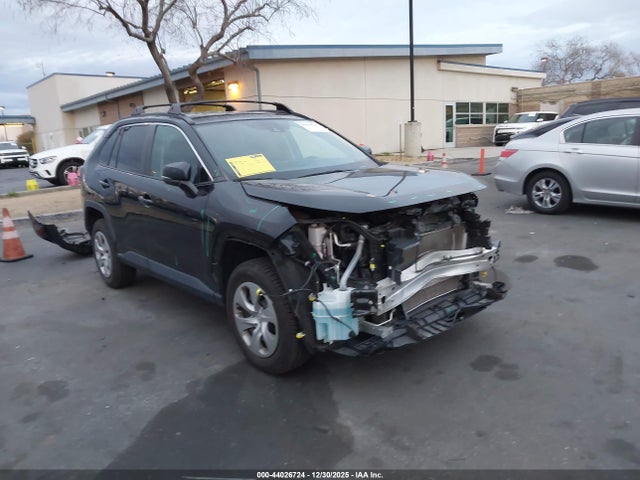 Toyota RAV4 LE 2021 2T3K1RFV9MC168249 zdjęcie główne