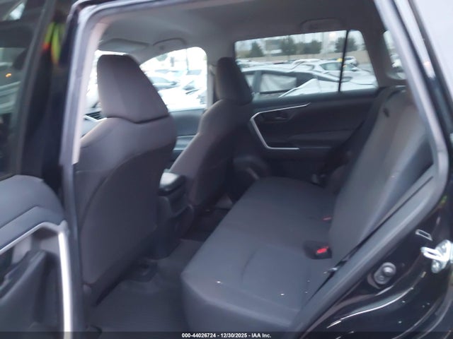 Toyota RAV4 LE 2021 2T3K1RFV9MC168249 Image 8