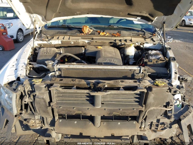 1C6RR7LG9ES157561 RAM 1500 Slt