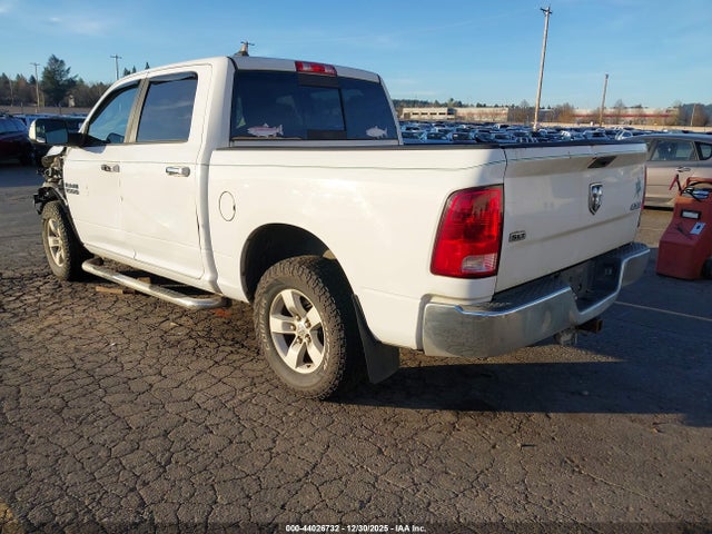 1C6RR7LG9ES157561 RAM 1500 Slt