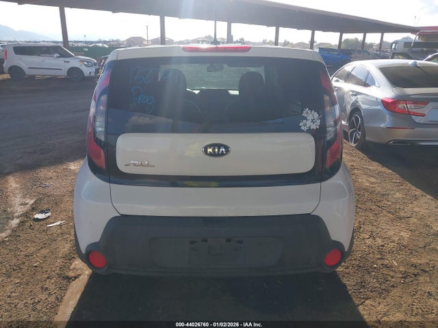KIA Soul 2015 KNDJN2A22F7804172 Image 16