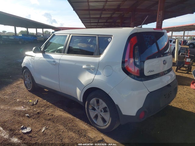 KIA Soul 2015 KNDJN2A22F7804172 Image 3