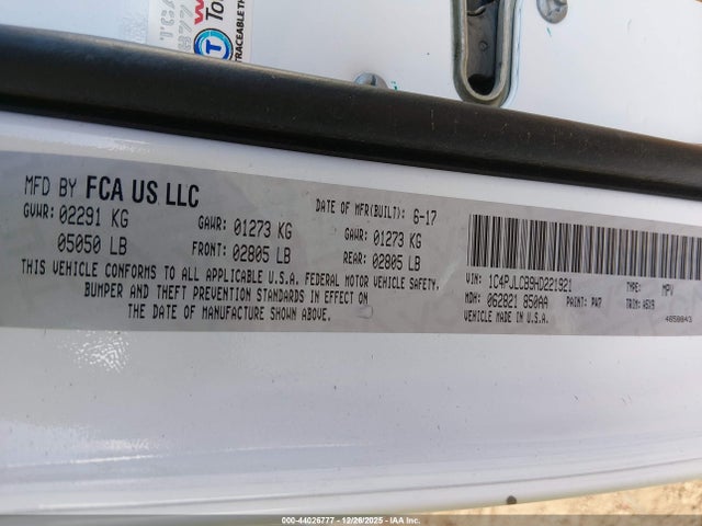 1C4PJLCB9HD221921 Jeep Cherokee Latitude Fwd