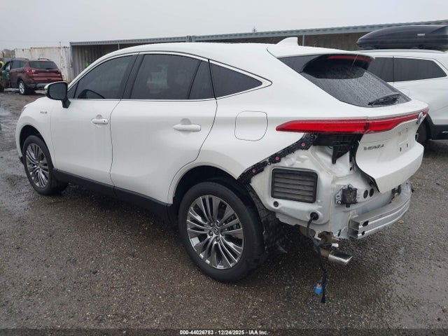 Toyota Venza Limited 2021 JTEAAAAH4MJ057972 Image 3