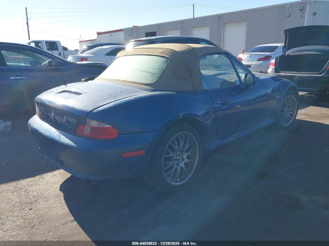 2001 BMW Z3 WBACN53491LJ55069 Photo 3