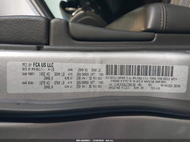 1C4RJFAG8JC390185 Jeep Grand Cherokee Altitude 4x4