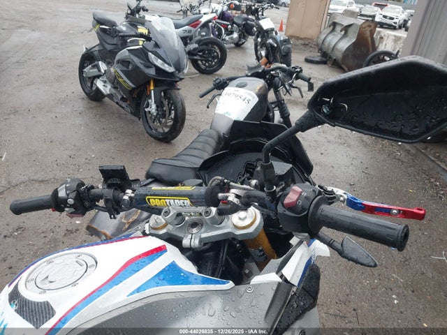 WB30G1209JR824580 BMW G310 Gs