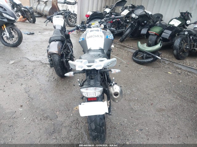 WB30G1209JR824580 BMW G310 Gs