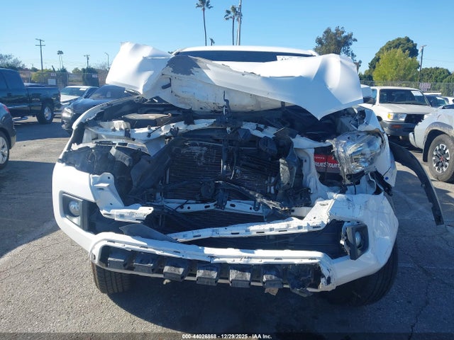 3TMDZ5BN7HM014998 Toyota Tacoma Trd Off Road