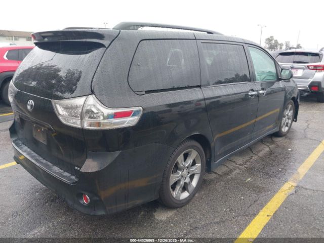 2014 TOYOTA SIENNA 5TDXK3DC2ES505654 Photo 3