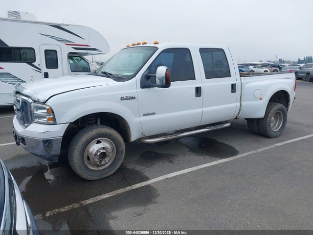 44026886 :رقم المزاد ، 1FTWW33P56EC10608 vin ، 2006 Ford F-350 Lariat/xl/xlt مزاد بيع
