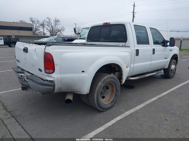 44026886 :رقم المزاد ، 1FTWW33P56EC10608 vin ، 2006 Ford F-350 Lariat/xl/xlt مزاد بيع