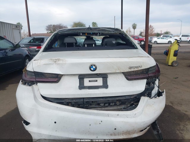 3MW5R1J02L8B11799 BMW 330I