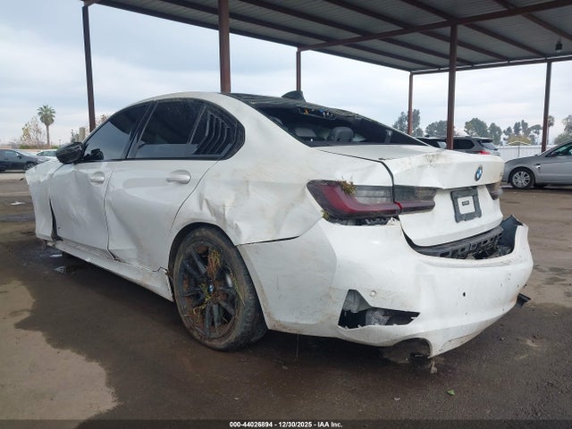 2020 BMW 330I 3MW5R1J02L8B11799 Photo 2