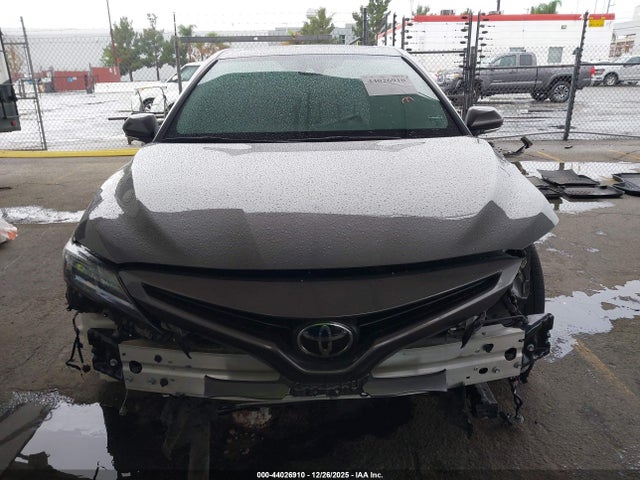 4T1G11AK3RU845606 Toyota CAMRY SE