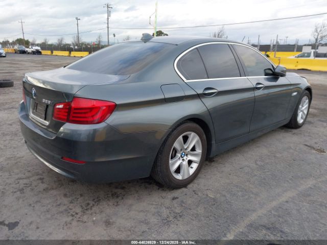 2011 BMW 528I WBAFR1C54BC745958 Photo 3