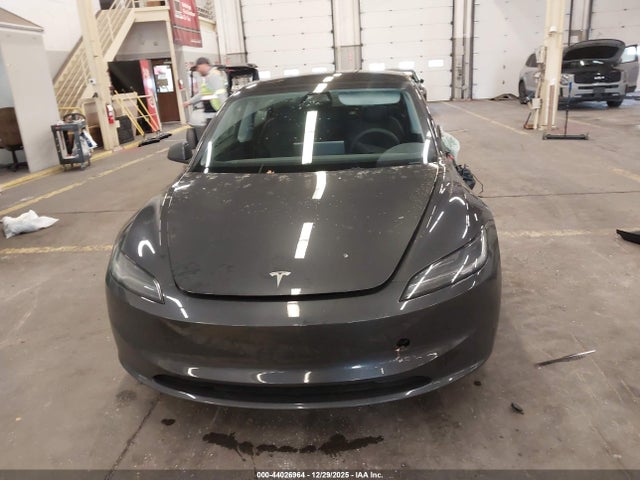 Tesla Model 3 Long Range All-wheel Drive 2025 5YJ3E1EBXSF967346 Image 12