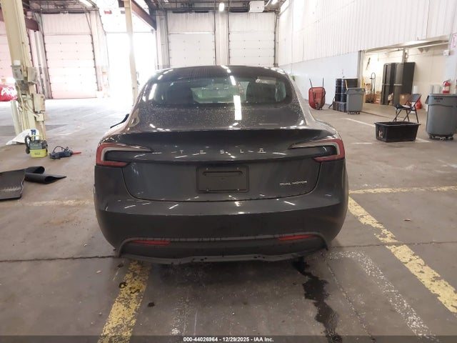 Tesla Model 3 Long Range All-wheel Drive 2025 5YJ3E1EBXSF967346 Image 16