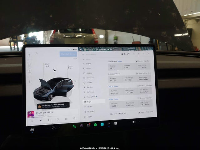 2025 TESLA MODEL 3 5YJ3E1EBXSF967346 Photo 6