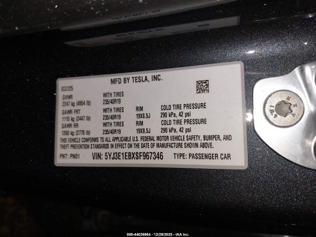 2025 TESLA MODEL 3 5YJ3E1EBXSF967346 Photo 8