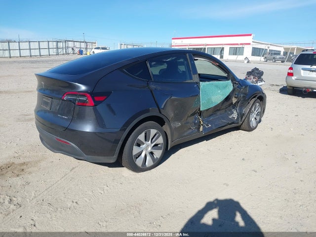 7SAYGDEE1RA255524 Tesla Model Y Long Range Dual Motor All-wheel Drive