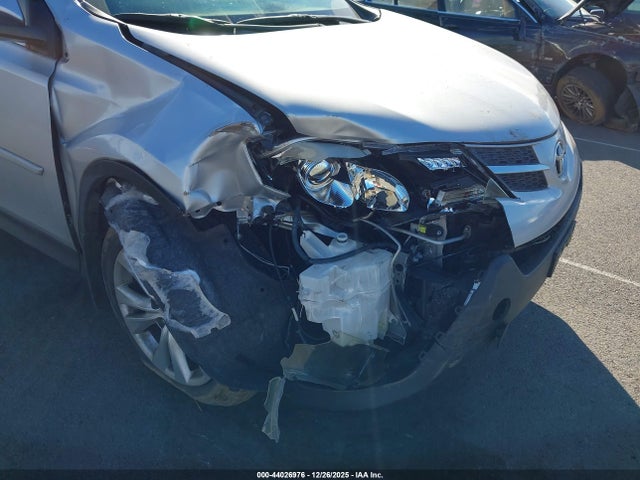 Toyota Rav4 Limited 2015 JTMYFREV8FJ046253 Image 6