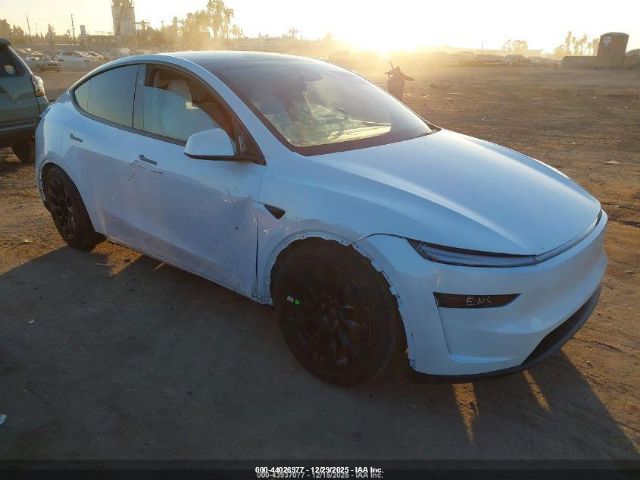 2026 TESLA MODEL Y 7SAYGDEE8TF331279 Photo 0