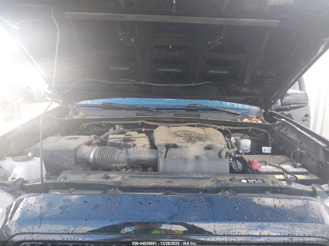5TFCZ5AN3KX179333 Toyota Tacoma Trd Sport