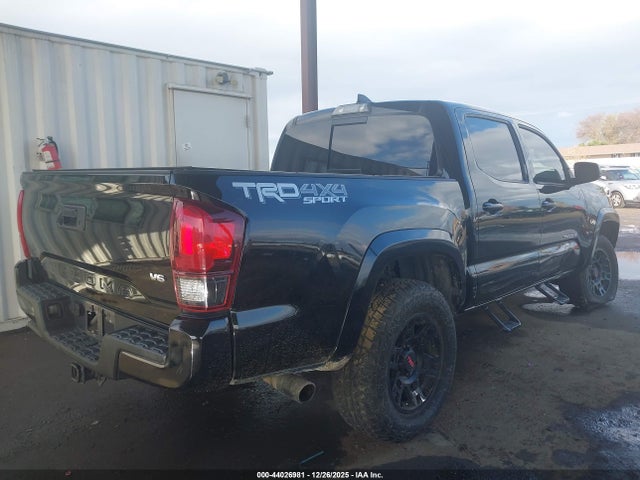 5TFCZ5AN3KX179333 Toyota Tacoma Trd Sport