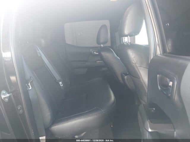 5TFCZ5AN3KX179333 Toyota Tacoma Trd Sport