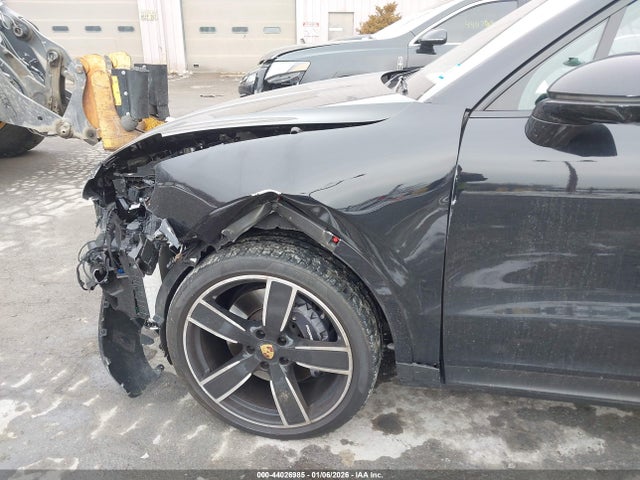 Porsche Cayenne 2021 WP1AA2AY8MDA08359 Image 17