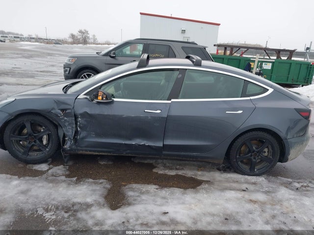 5YJ3E1EA9KF325661 Tesla Model 3 Long Range/mid Range/standard Range/standard Range Plus