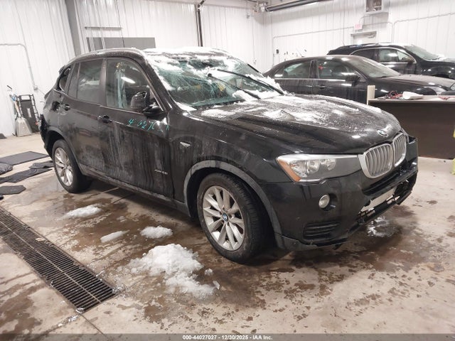 2017 BMW X3 5UXWX9C33H0T23808