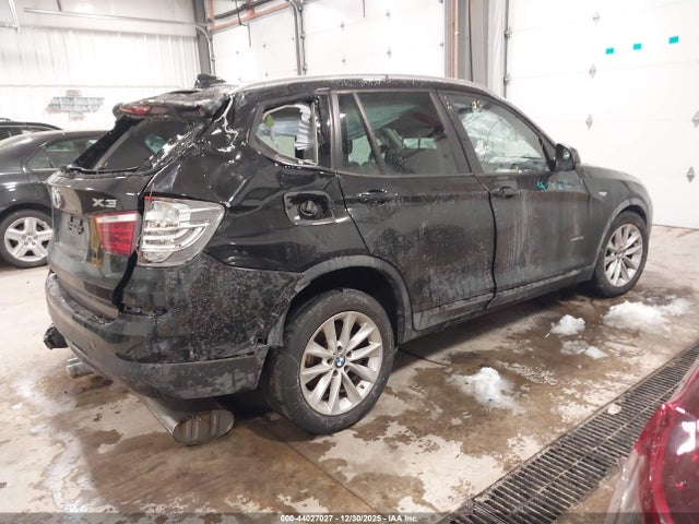 2017 BMW X3 5UXWX9C33H0T23808 Photo 3