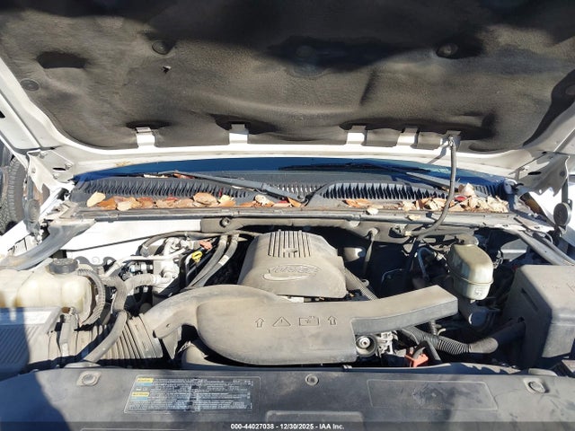 44027038 :رقم المزاد ، 1GKEC13T75R182960 vin ، 2005 Gmc Yukon Slt مزاد بيع