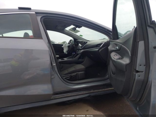 2018 CHEVROLET VOLT 1G1RC6S59JU126130 Photo 4