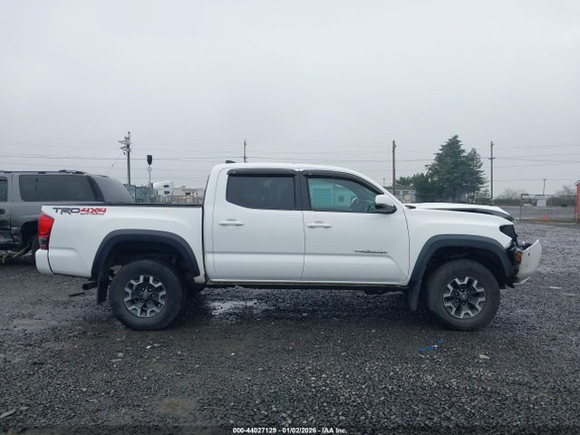 3TMCZ5AN1HM108582 Toyota Tacoma Trd Off Road