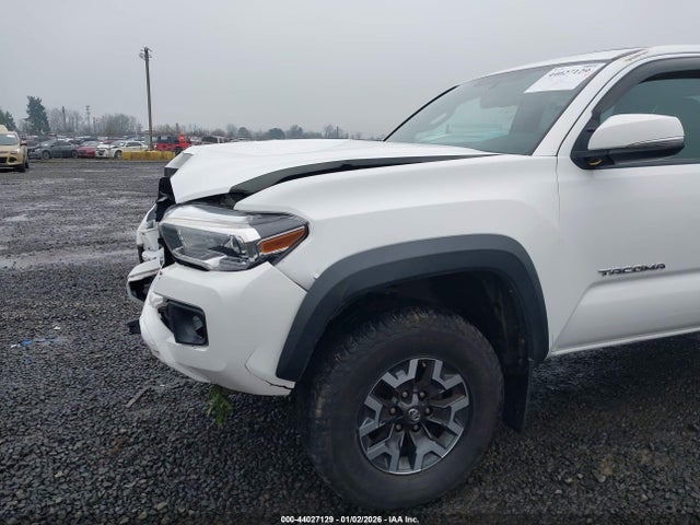 3TMCZ5AN1HM108582 Toyota Tacoma Trd Off Road