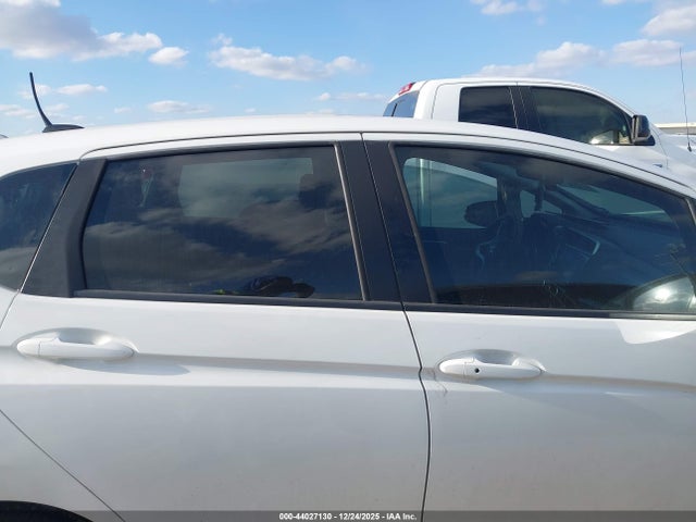 3HGGK5H84JM713094 Honda FIT EX