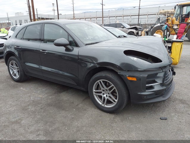 2021 PORSCHE MACAN WP1AA2A56MLB16071 Photo 0