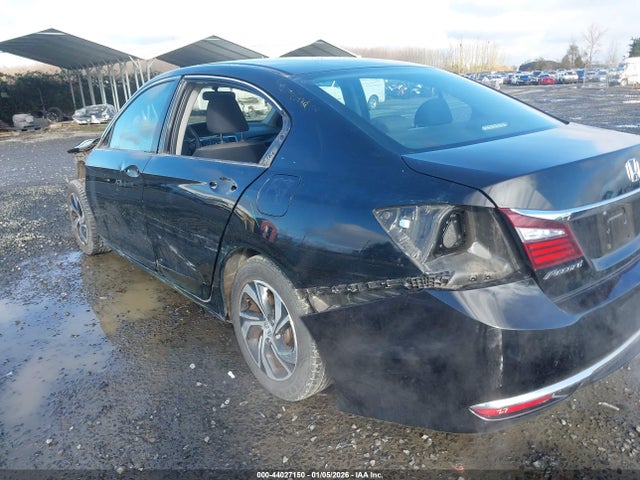 1HGCR2F30HA272040 Honda ACCORD LX