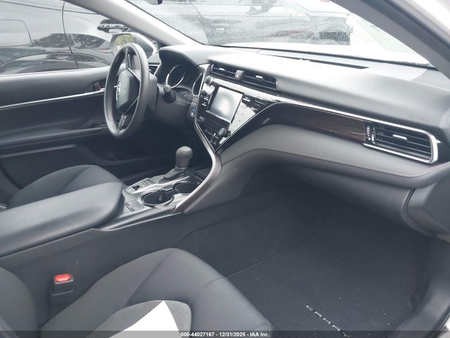 4T1B31HK5KU513537 Toyota Camry Hybrid Le