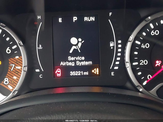 ZACNJBAB6LPL87244 Jeep Renegade Jeepster 4x4