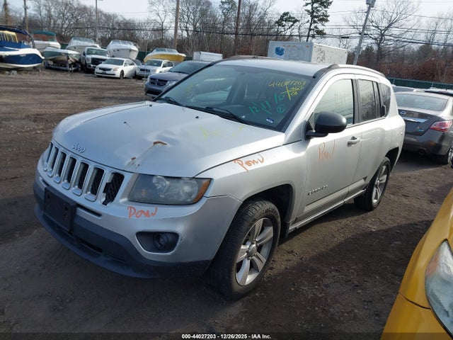 2014 Jeep Compass Sport მანქანა იყიდება აუქციონზე, vin: 1C4NJDBB4ED567529, აუქციონის ნომერი: 44027203