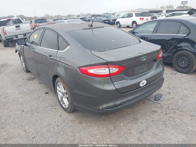 44027231 :رقم المزاد ، 3FA6P0H7XGR143240 vin ، 2016 Ford Fusion Se مزاد بيع