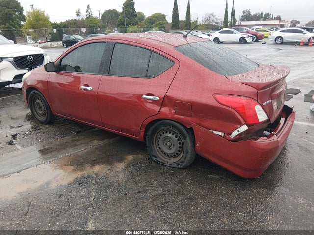 3N1CN7AP2JL827797 Nissan Versa 1.6 Sv